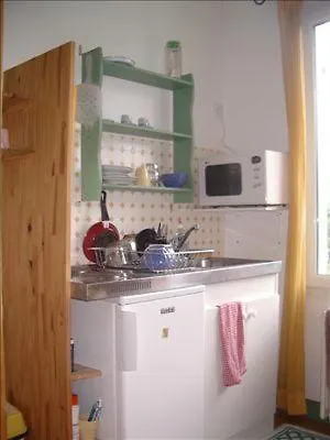 Lägenhetshotell - Studette Independante Zola Nantes